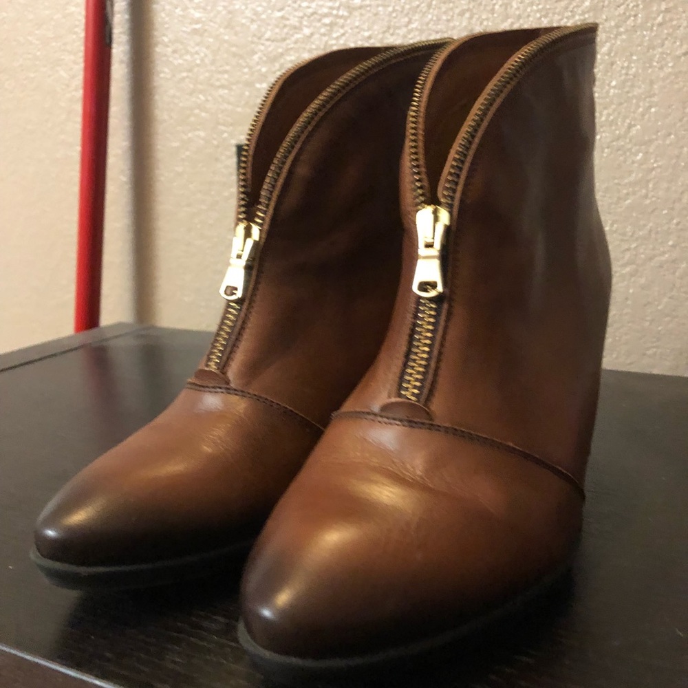 Low rise Pikilino booties
